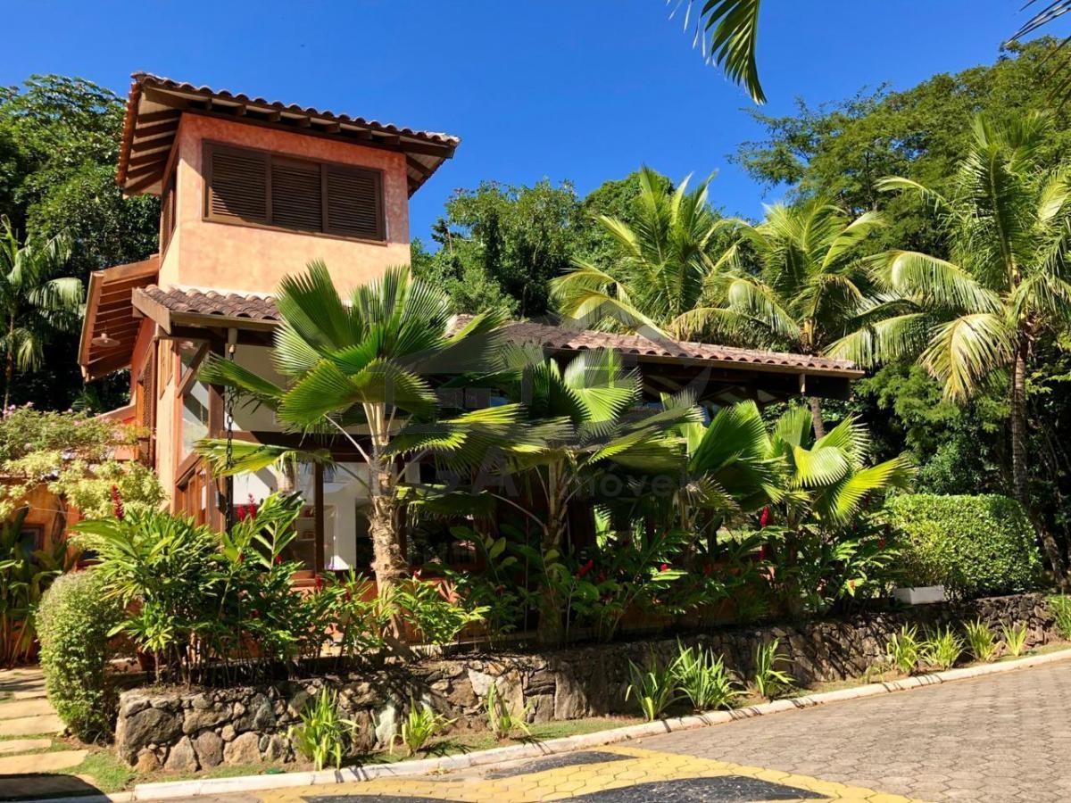 Casa em cond. Na praia de pauba