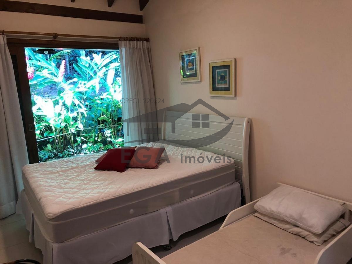 Casa em cond. Na praia de pauba