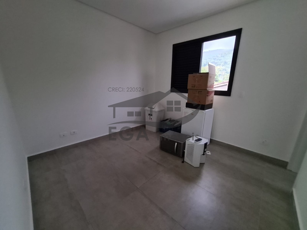Casa em Cond. Recém Lançado a Menos de 100 da Praia...