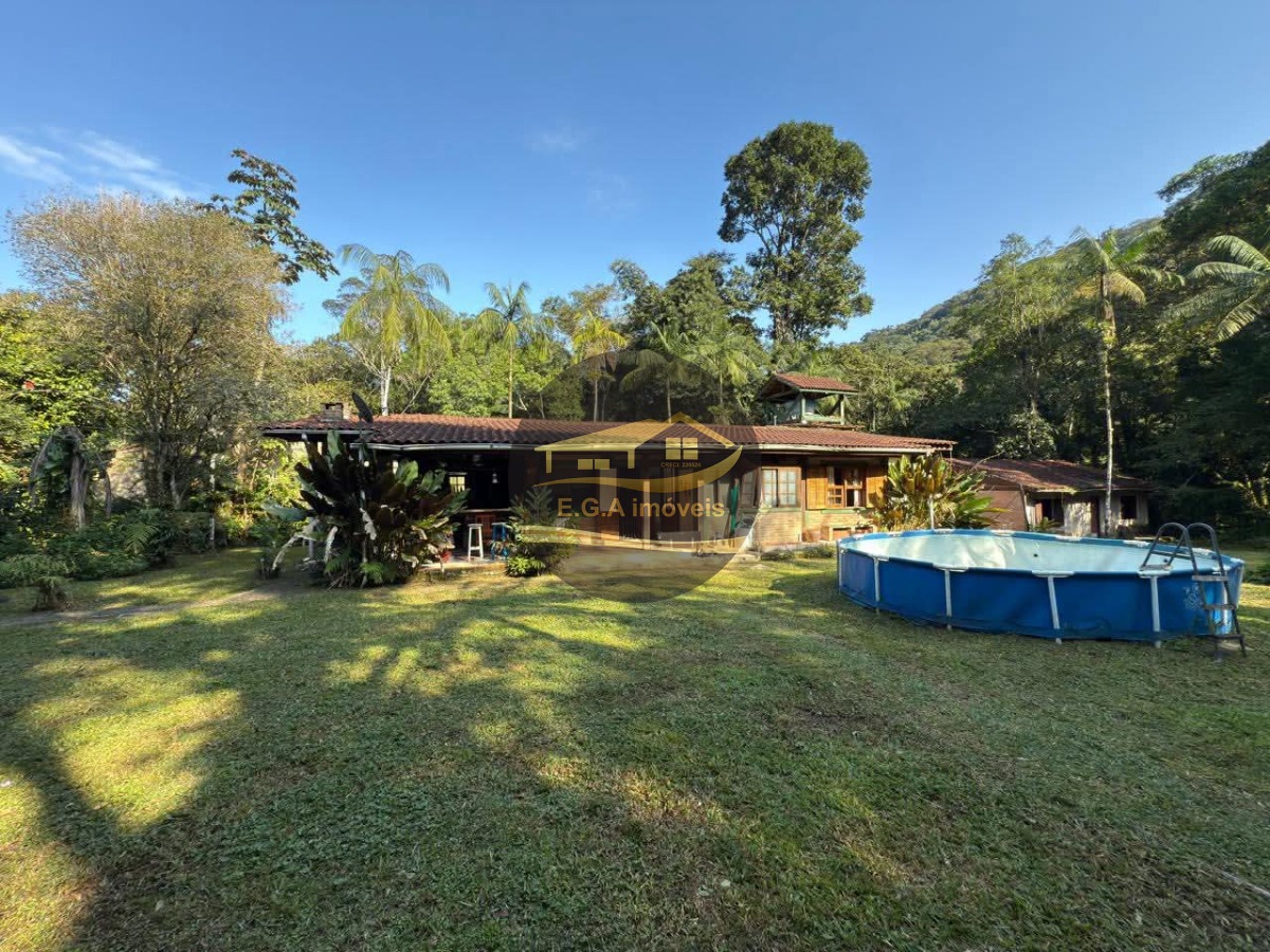 Sitio em boiçucanga
