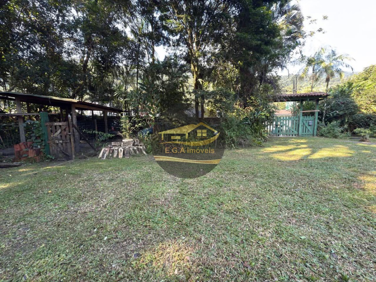 Sitio em boiçucanga