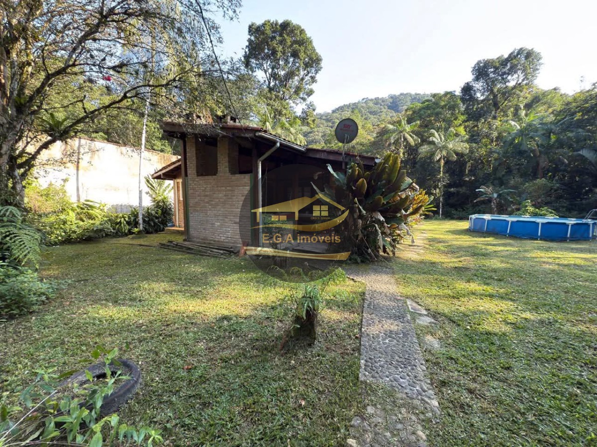 Sitio em boiçucanga