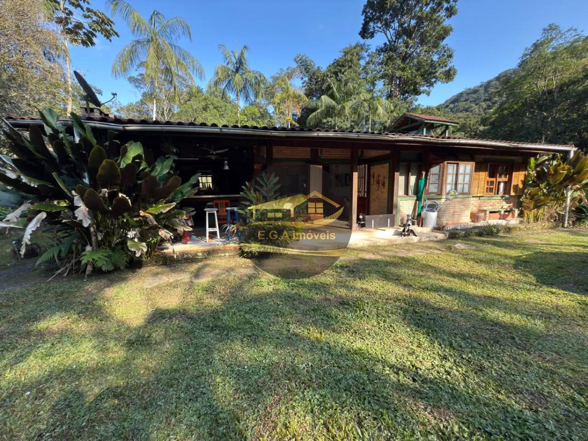 Sitio em boiçucanga