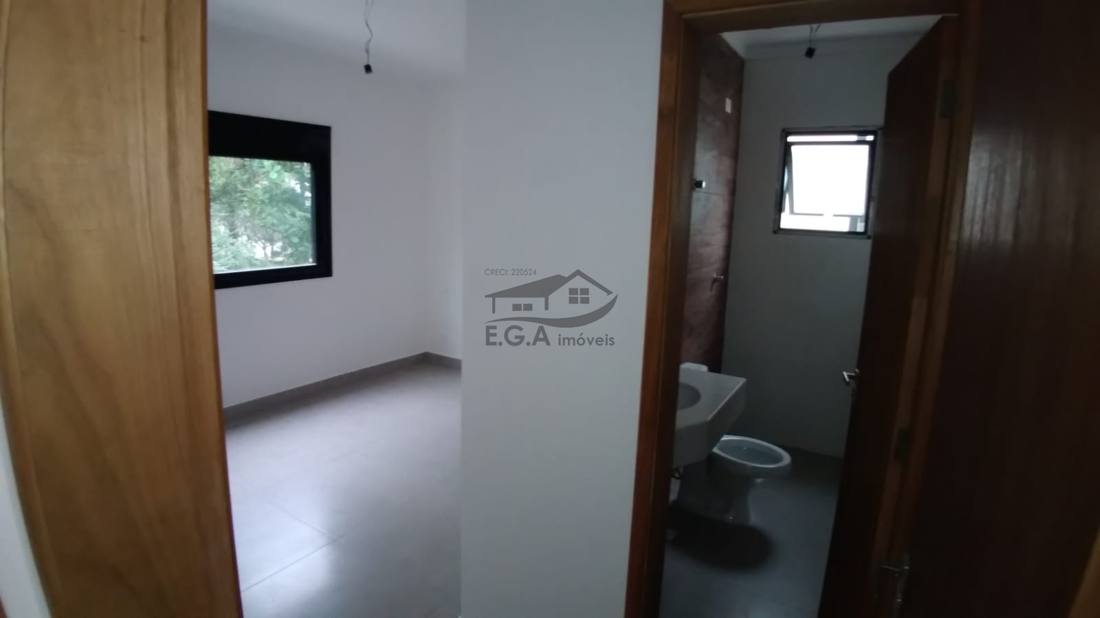 Casa em condomínio em boiçucanga