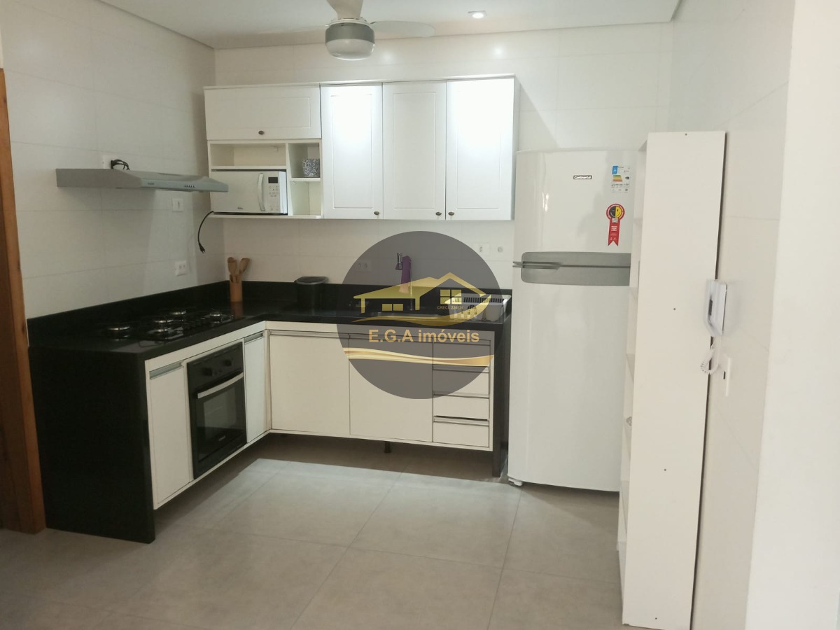 Casa em condomínio em boiçucanga
