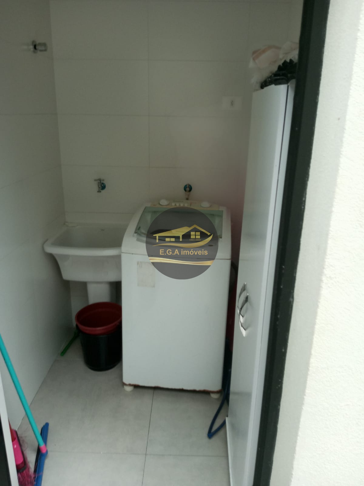 Casa em condomínio em boiçucanga