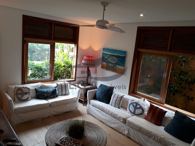 Casa em condomínio barra do una