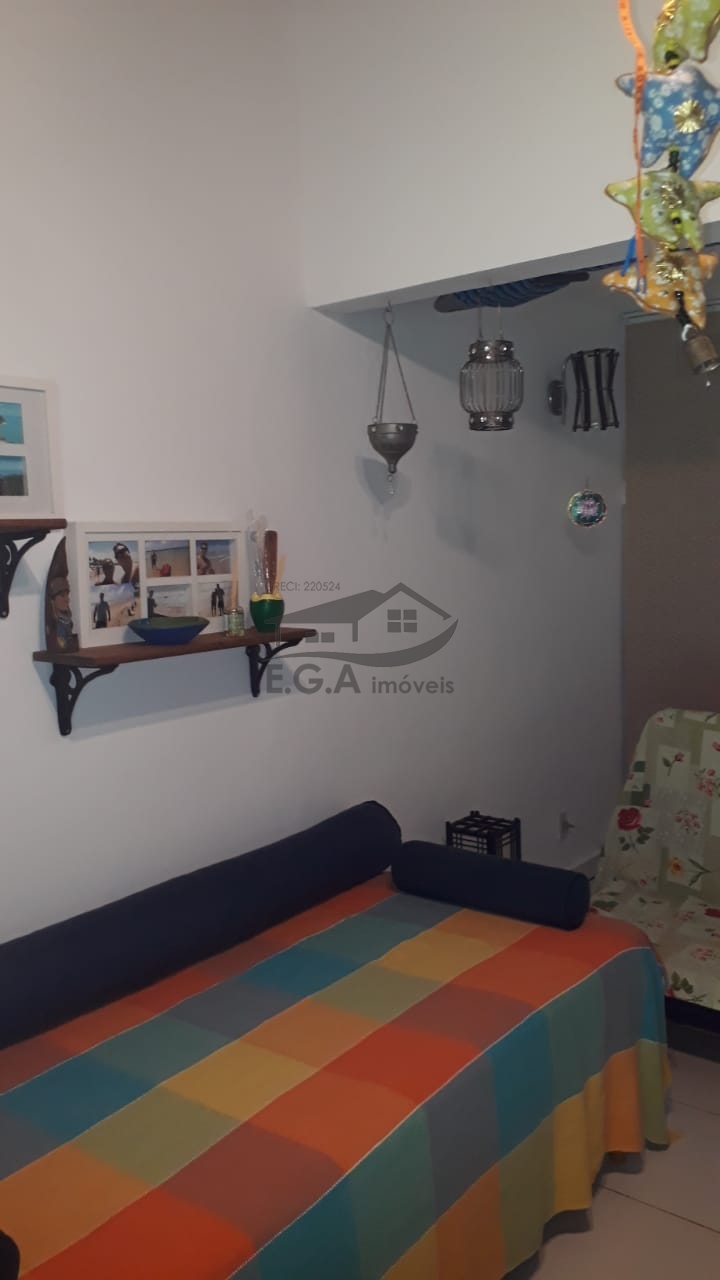 Casa em condomínio em boiçucanga