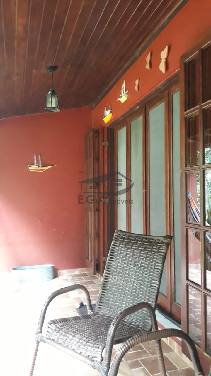 Casa em condomínio em boiçucanga