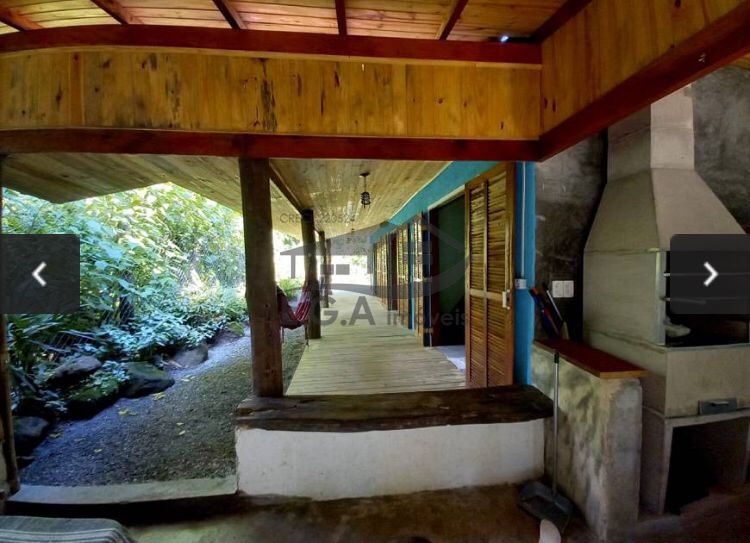 Casa no sertão de camburi