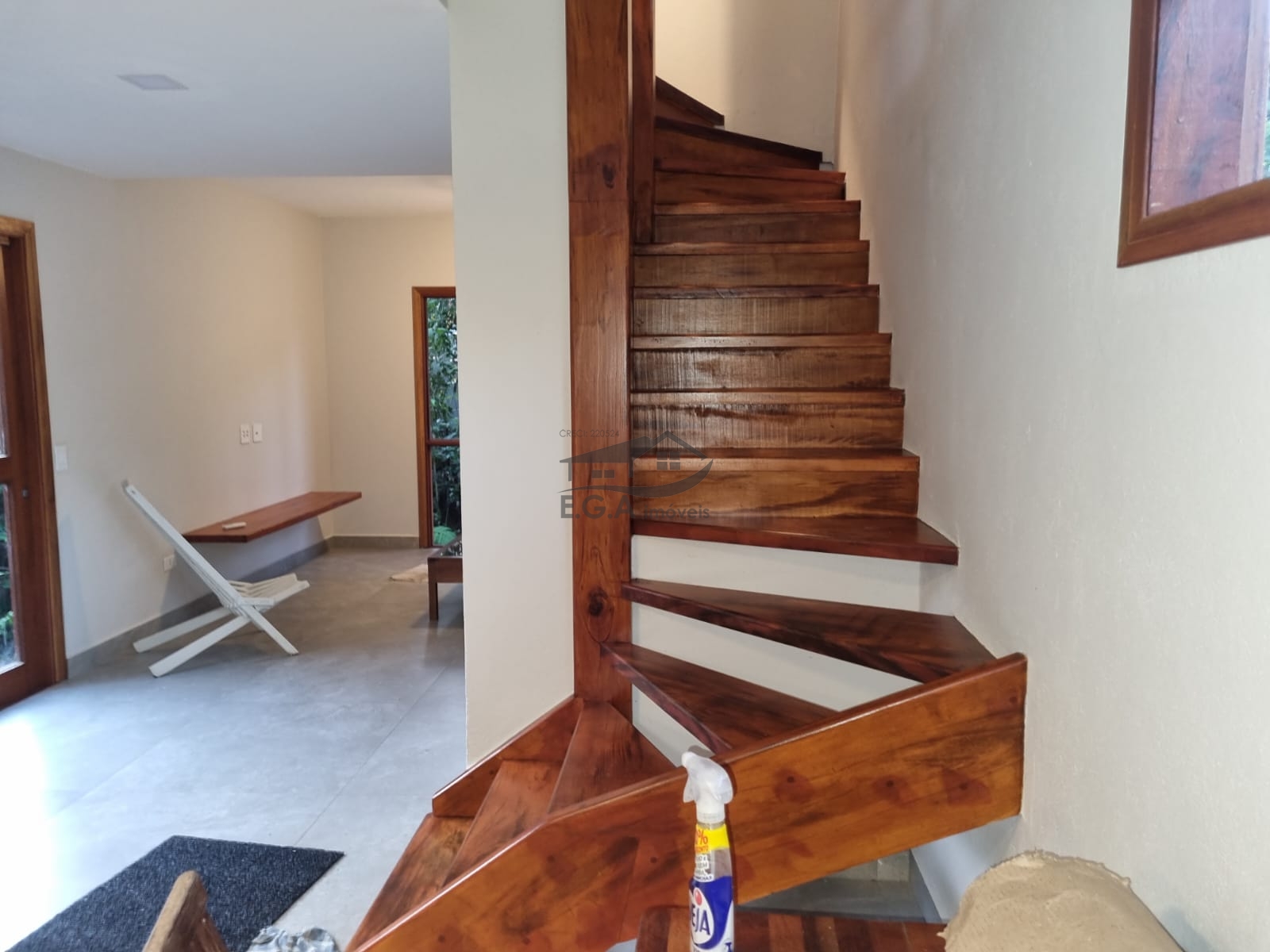 Casa em condomínio no camburi sertão