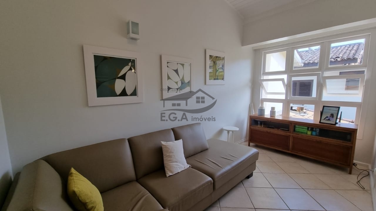 Casa de condomínio 100 metros da praia