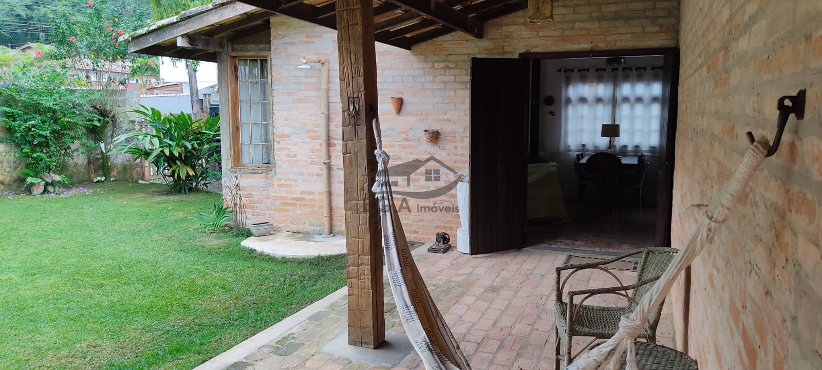 Casa na Praia de boiçucanga 750mts da praia