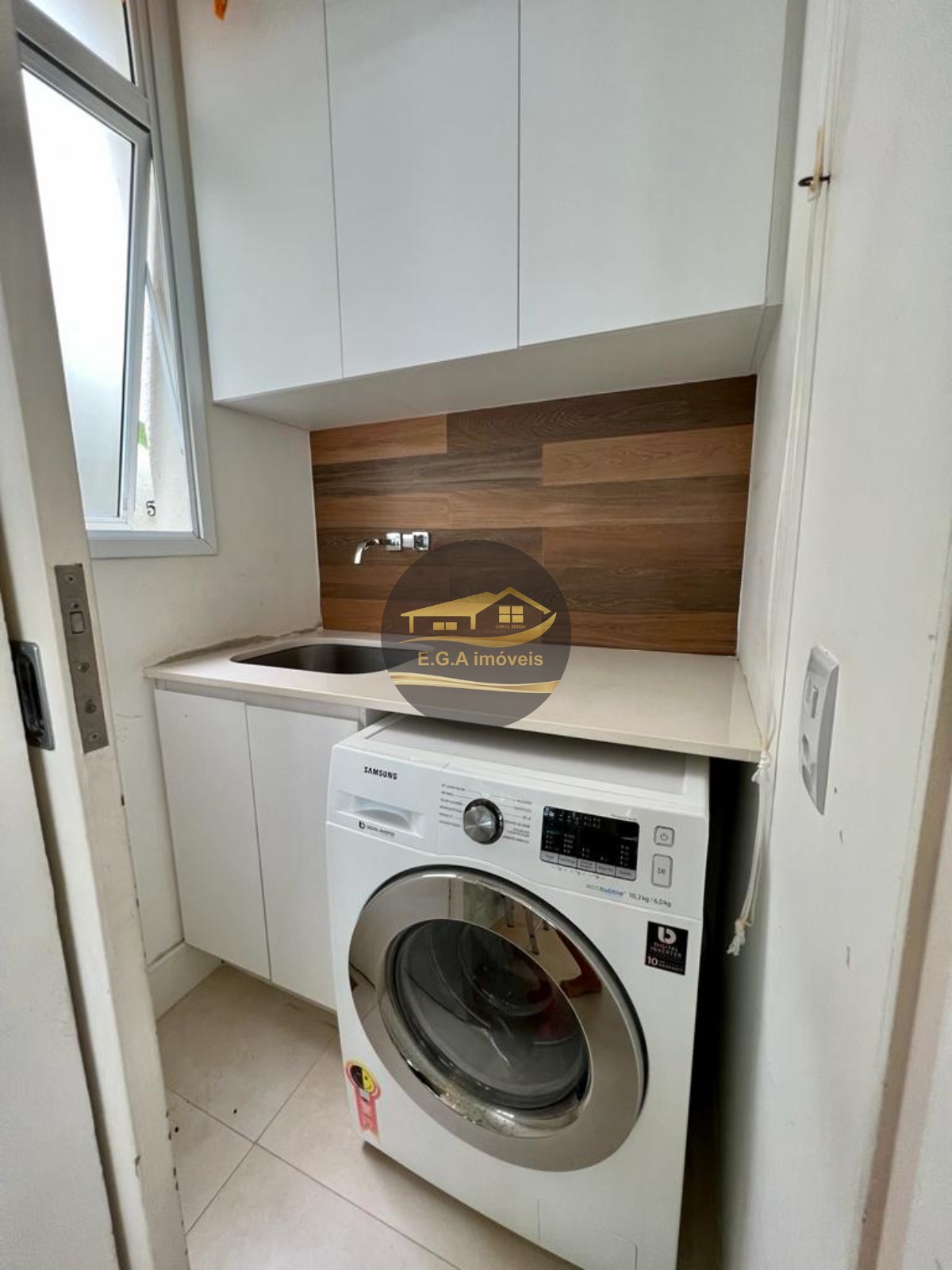 Casa pé na Areia em Camburi -SP