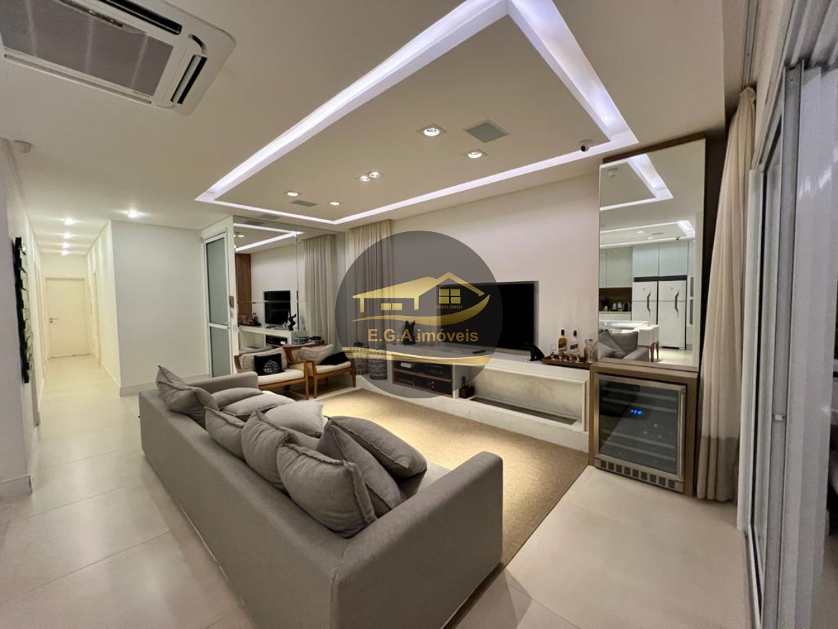 Casa pé na Areia em Camburi -SP