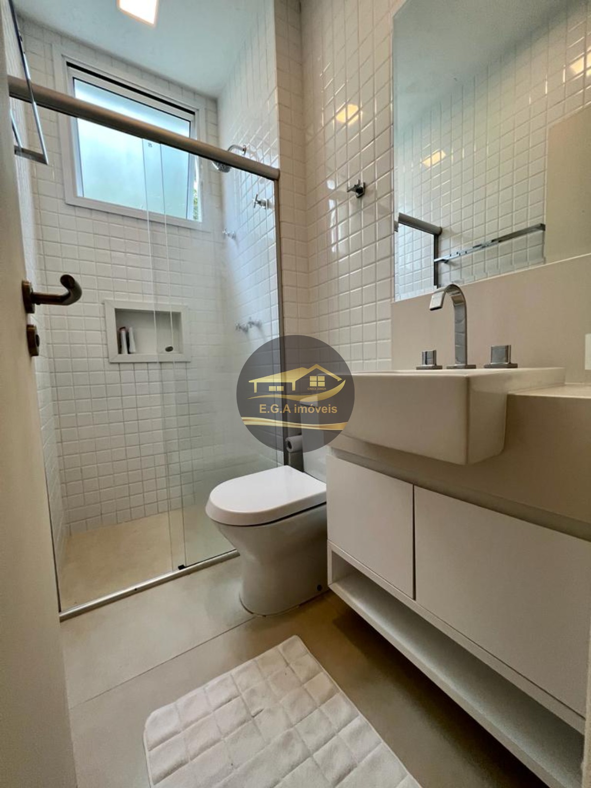 Casa pé na Areia em Camburi -SP