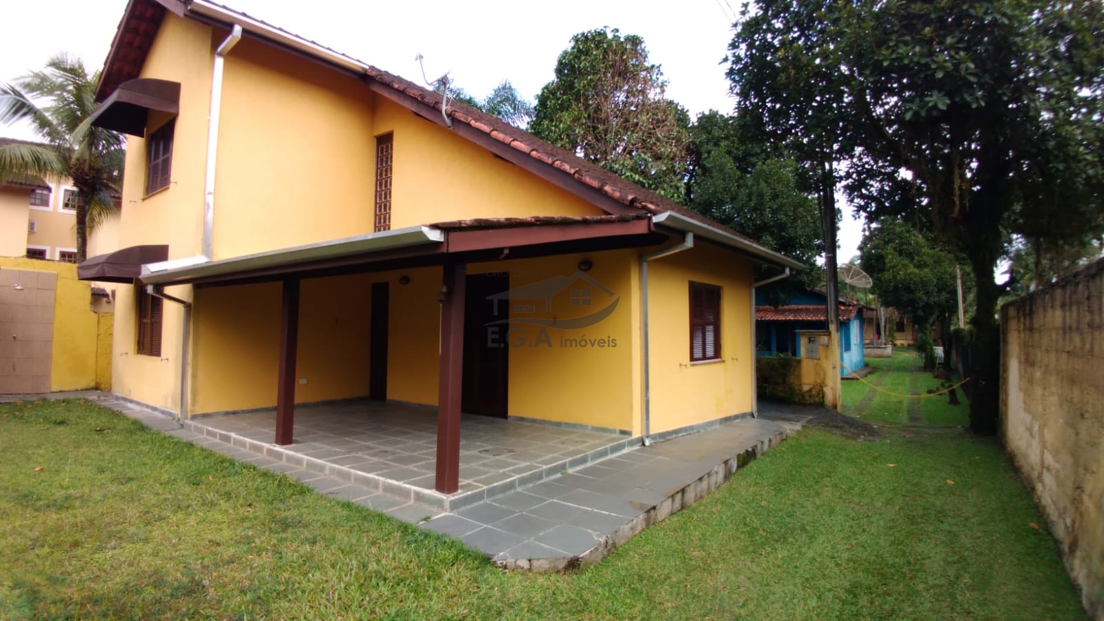 Casa na praia de juquey