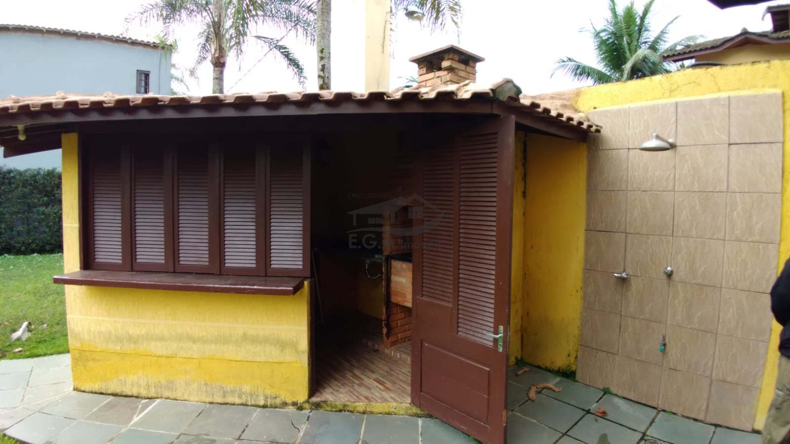 Casa na praia de juquey
