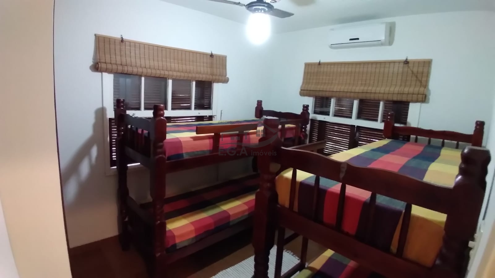 Casa na praia de juquey