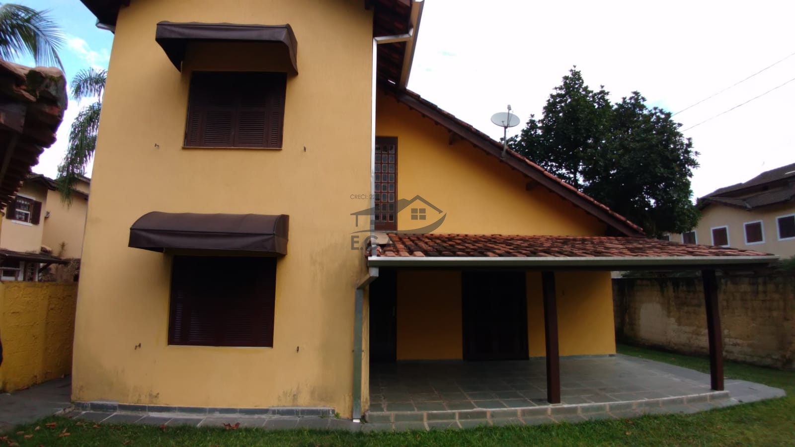 Casa na praia de juquey