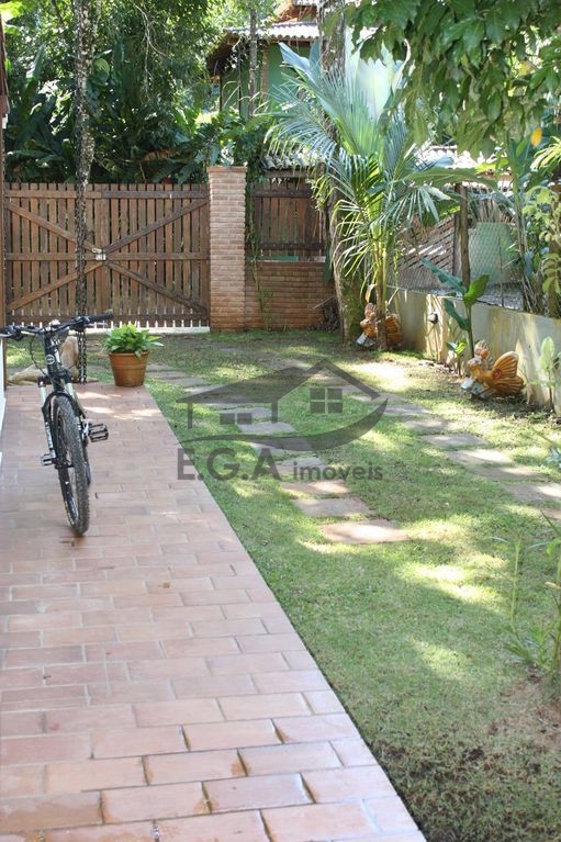 Casa no Sertão do Cacau Cond. Village-SP