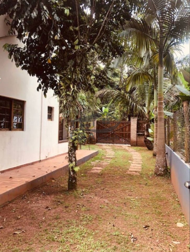 Casa no Sertão do Cacau Cond. Village-SP