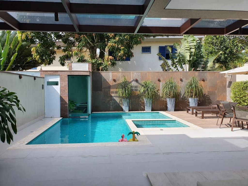 Casa na praia do engenho próximo ao mar