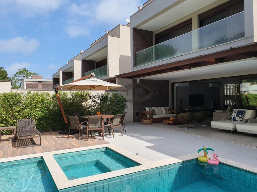 Casa na praia do engenho próximo ao mar