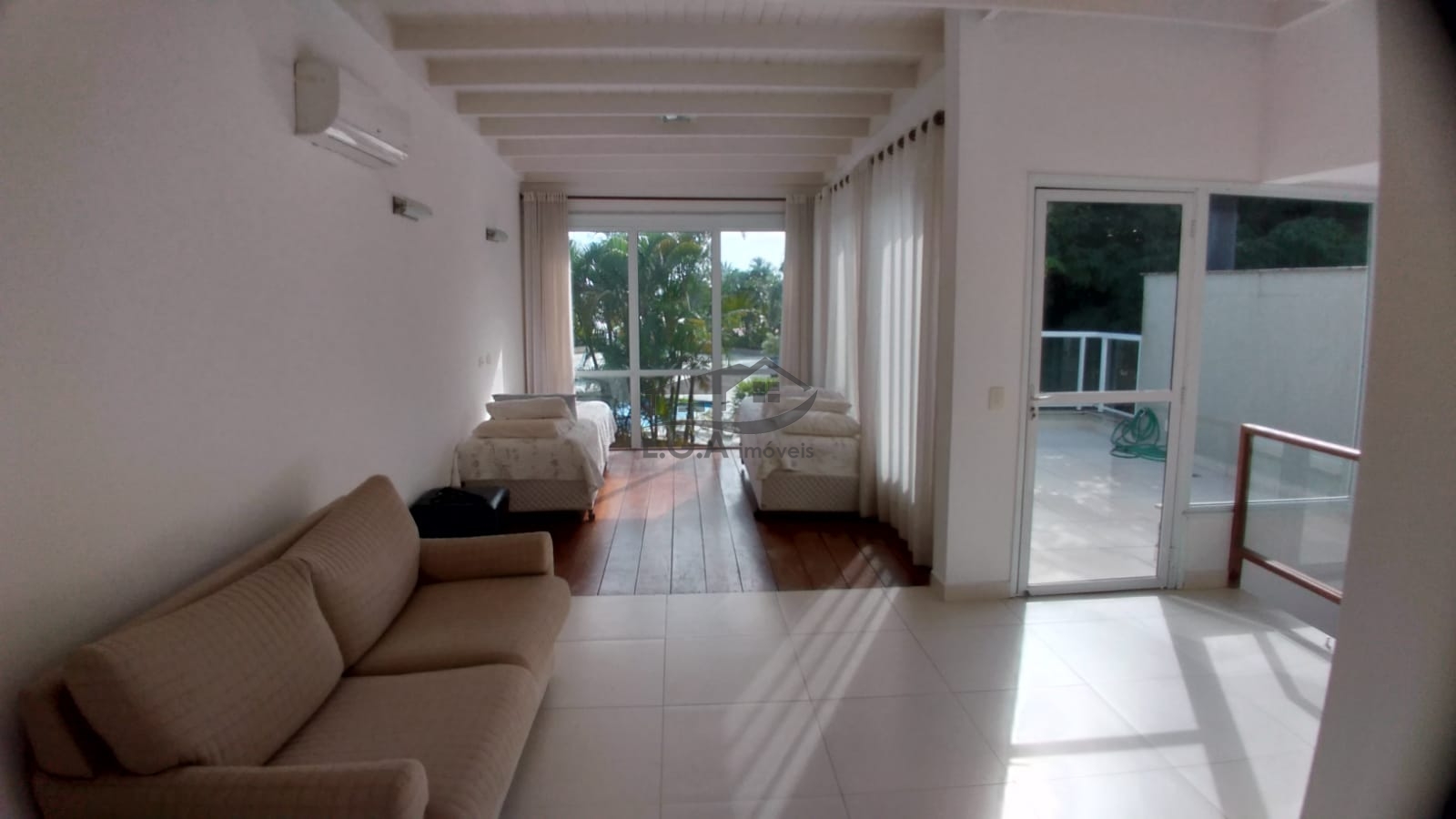 Casa na praia de juquey