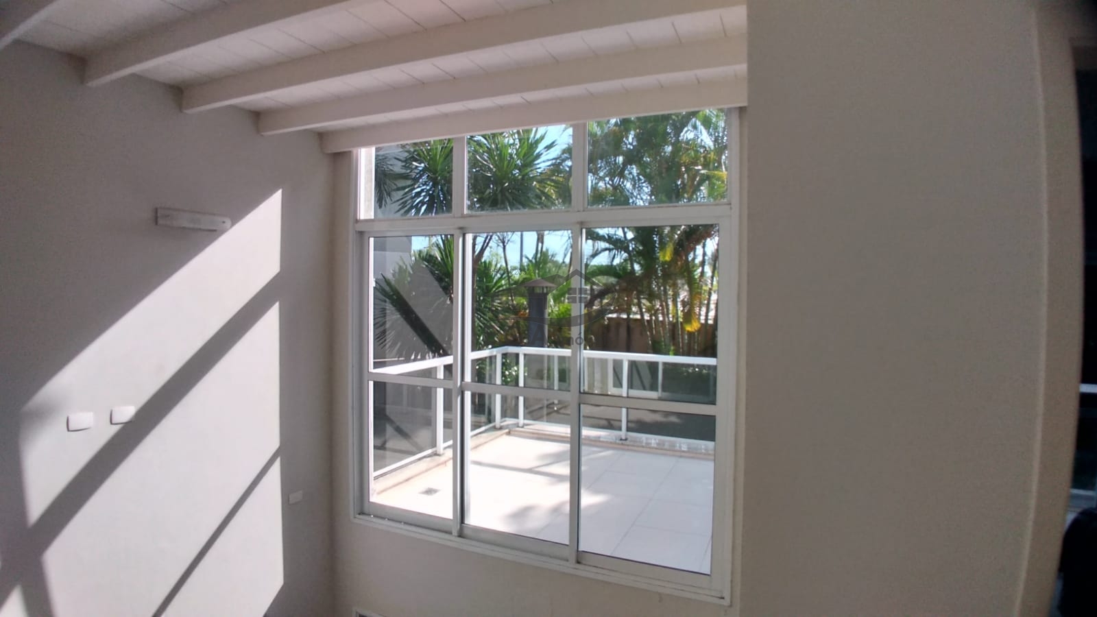 Casa na praia de juquey