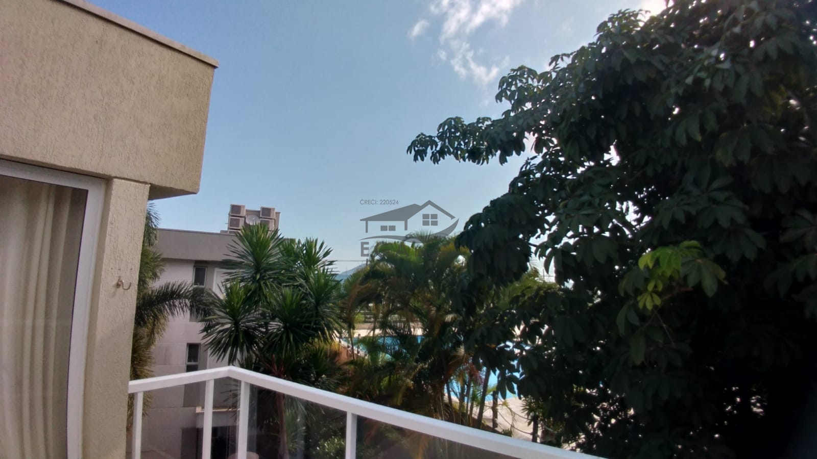 Casa na praia de juquey
