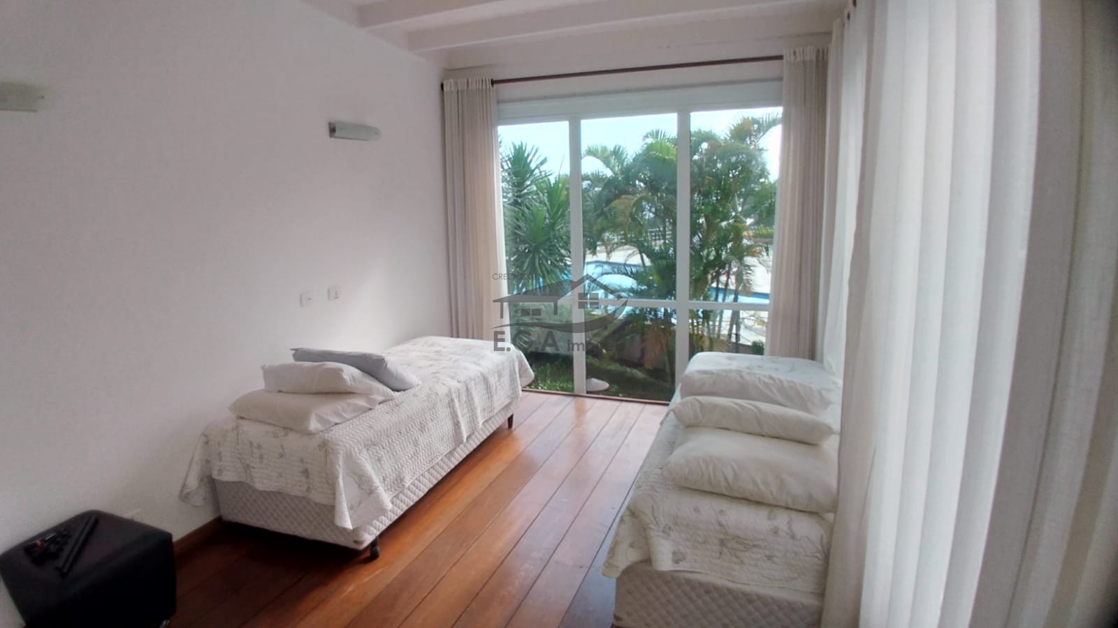 Casa na praia de juquey