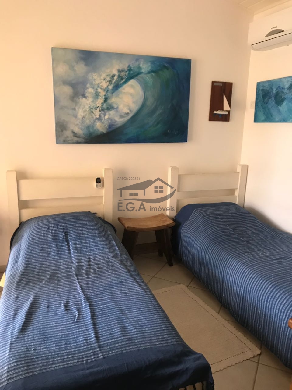 Casa de condomínio frente ao mar