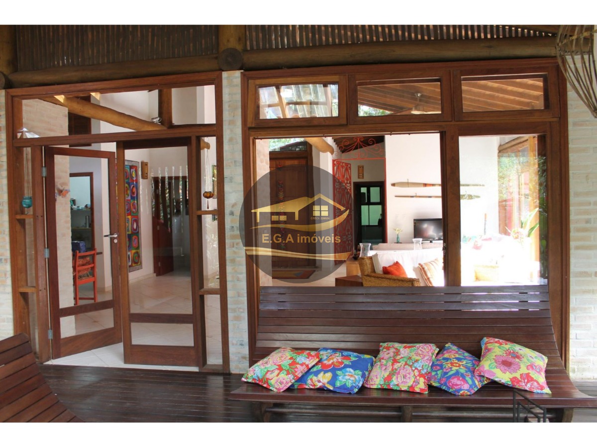Casa em condomínio barra do una - abras do una