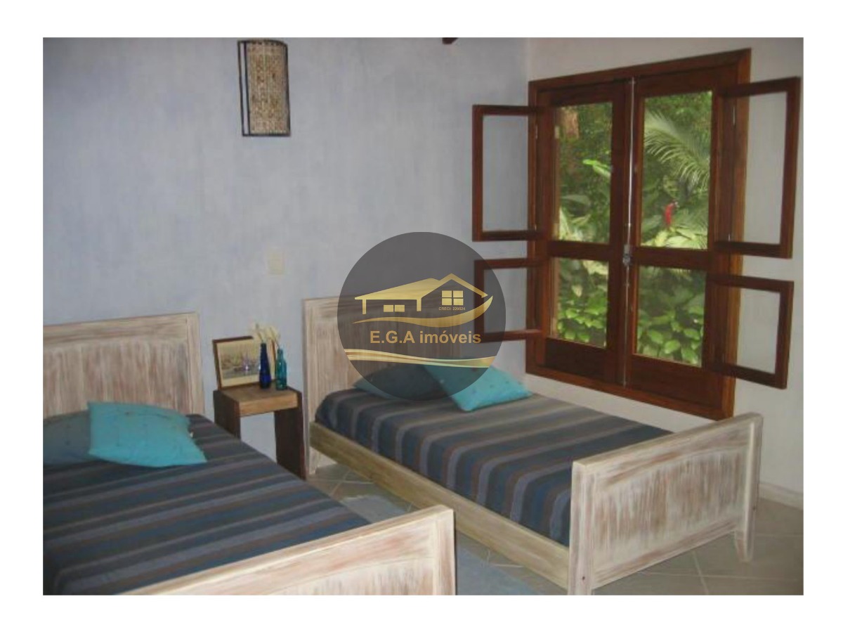 Casa em condomínio barra do una - abras do una