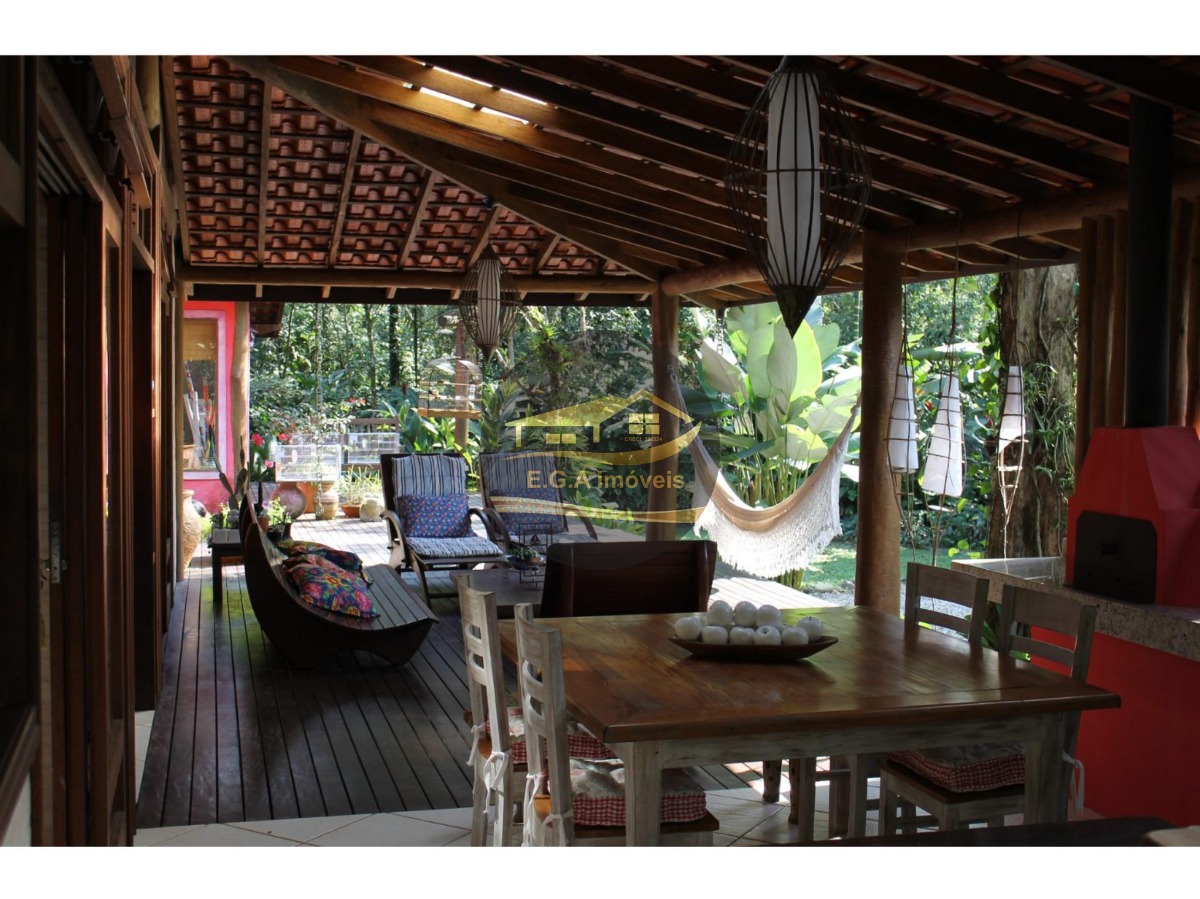 Casa em condomínio barra do una - abras do una
