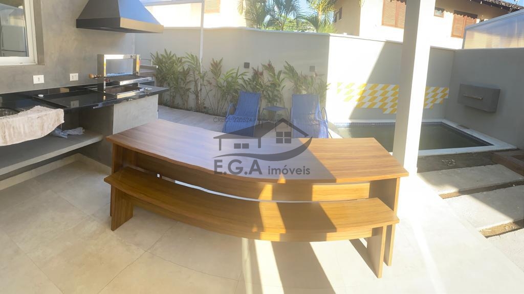 Casa de condomínio em camburi