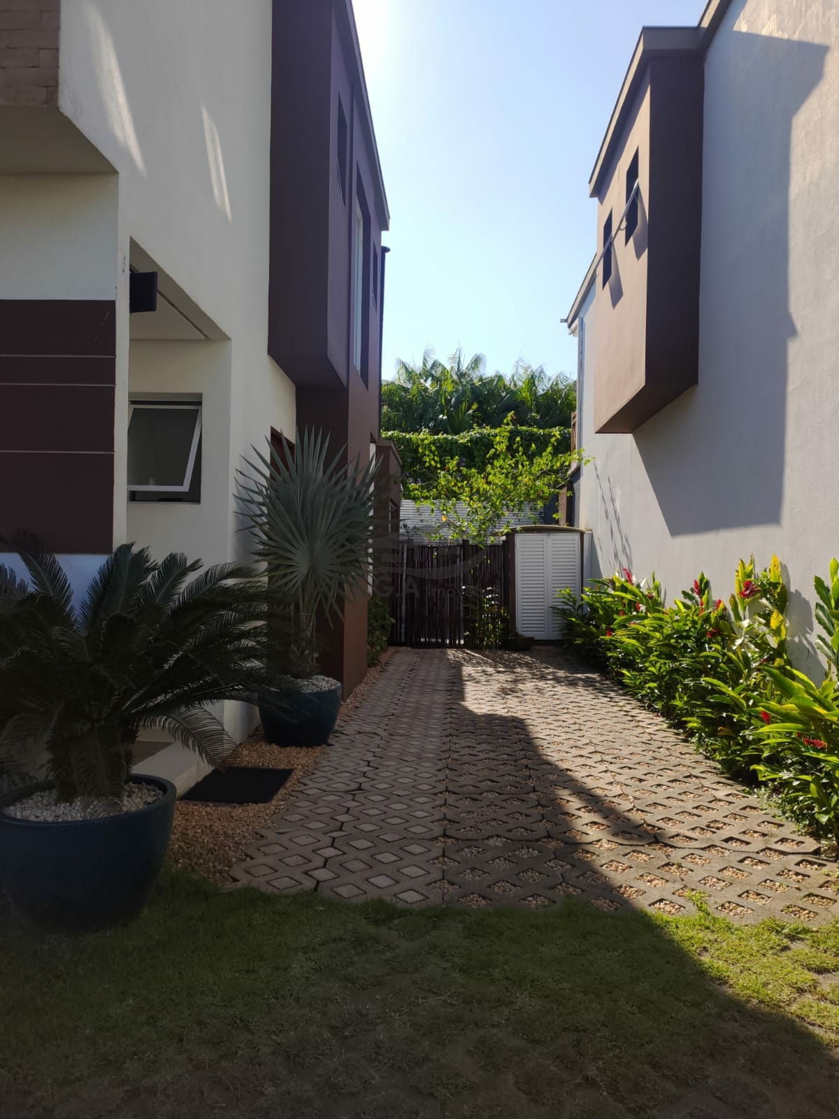 Casa na praia de juquey