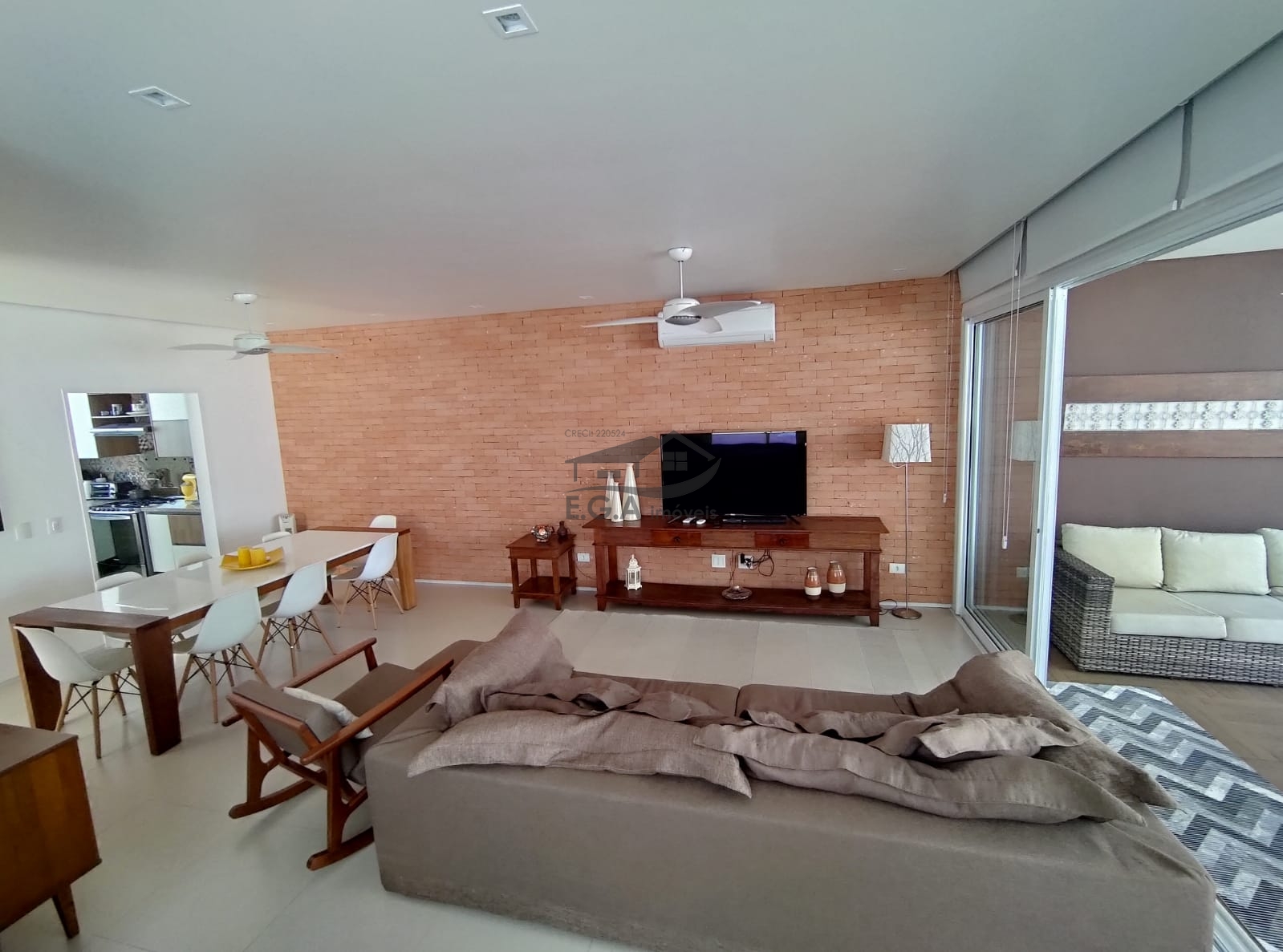 Casa na praia de juquey