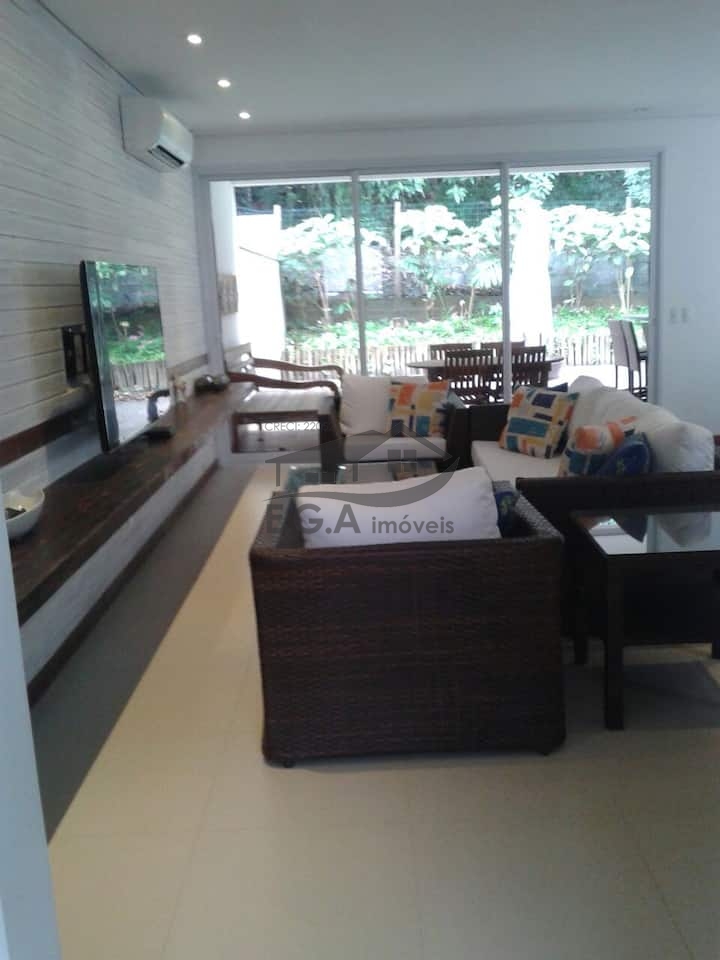 Casa na praia de juquey 600mt da praia.