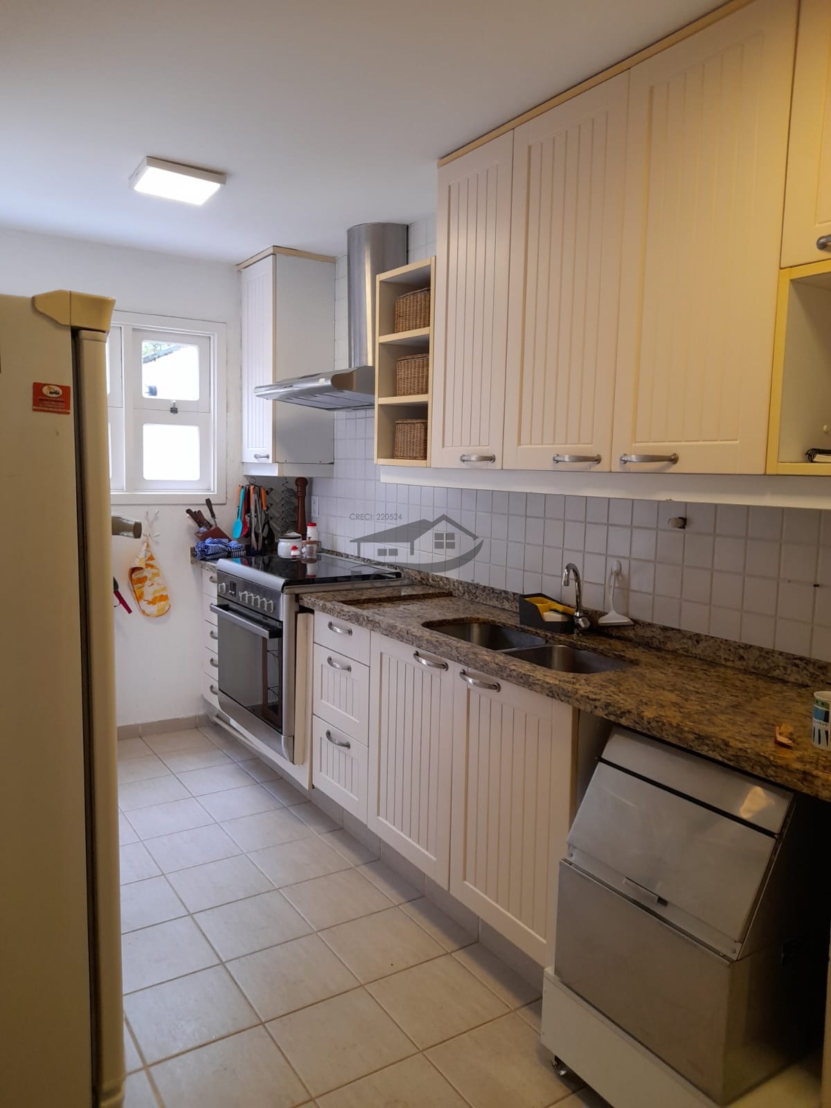 Casa pé na areia juquey locação