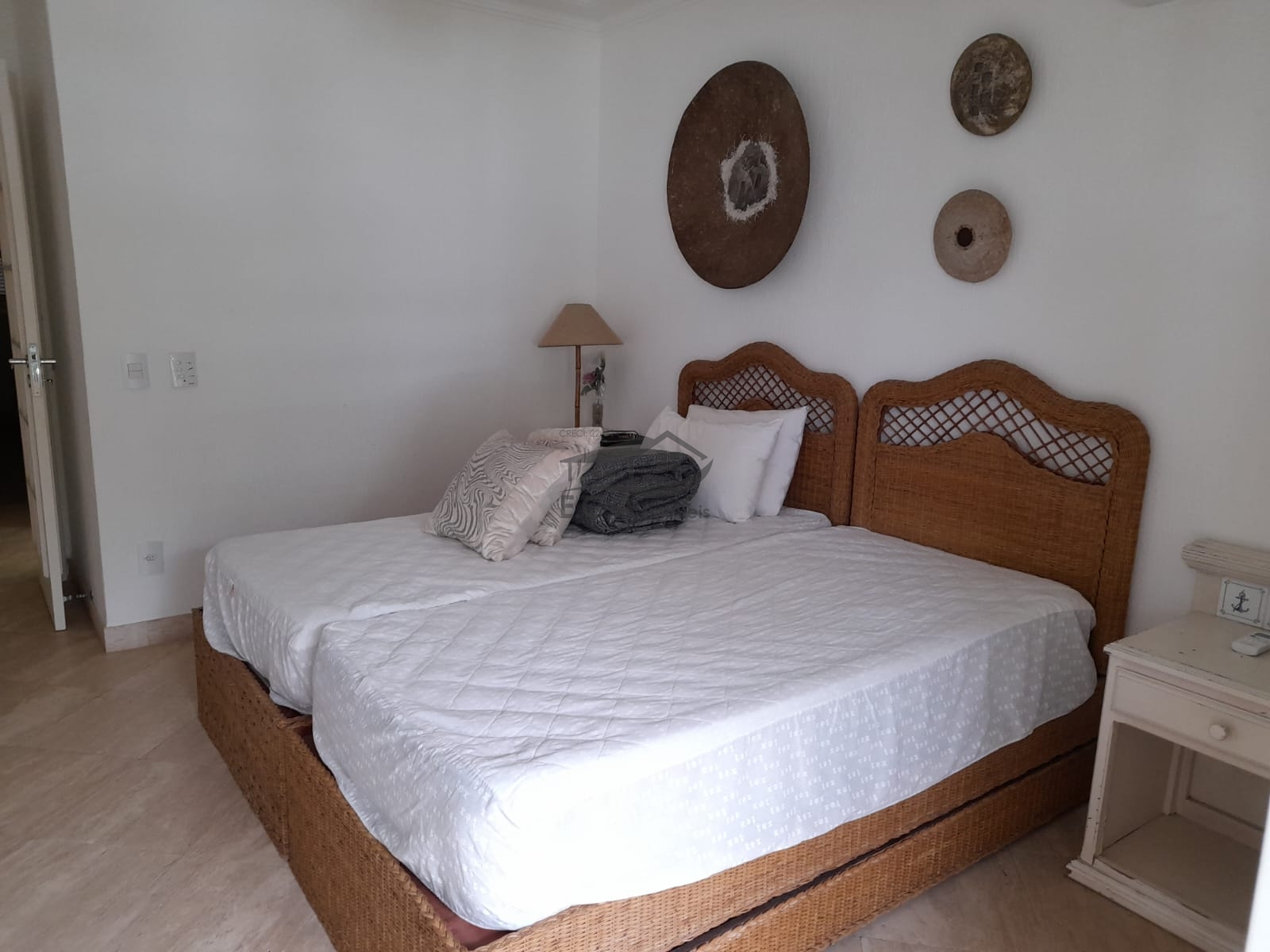 Casa pé na areia juquey locação