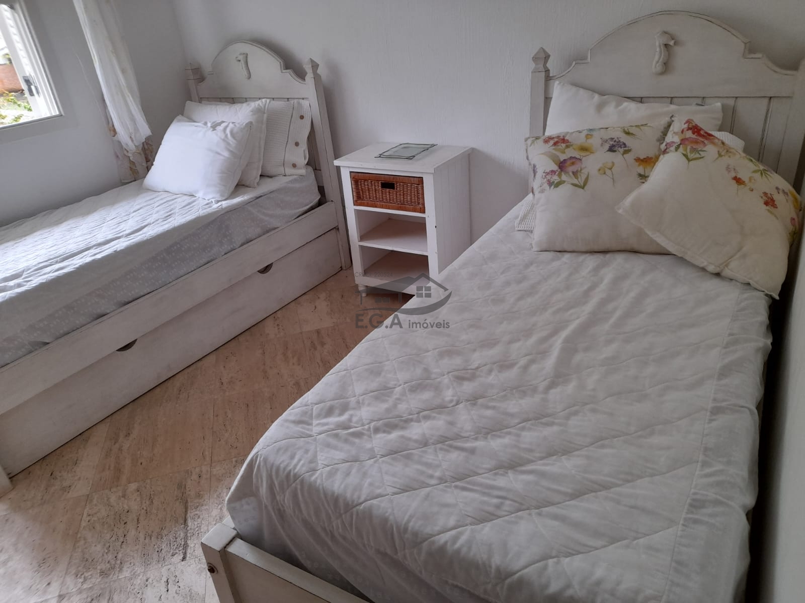Casa pé na areia juquey locação