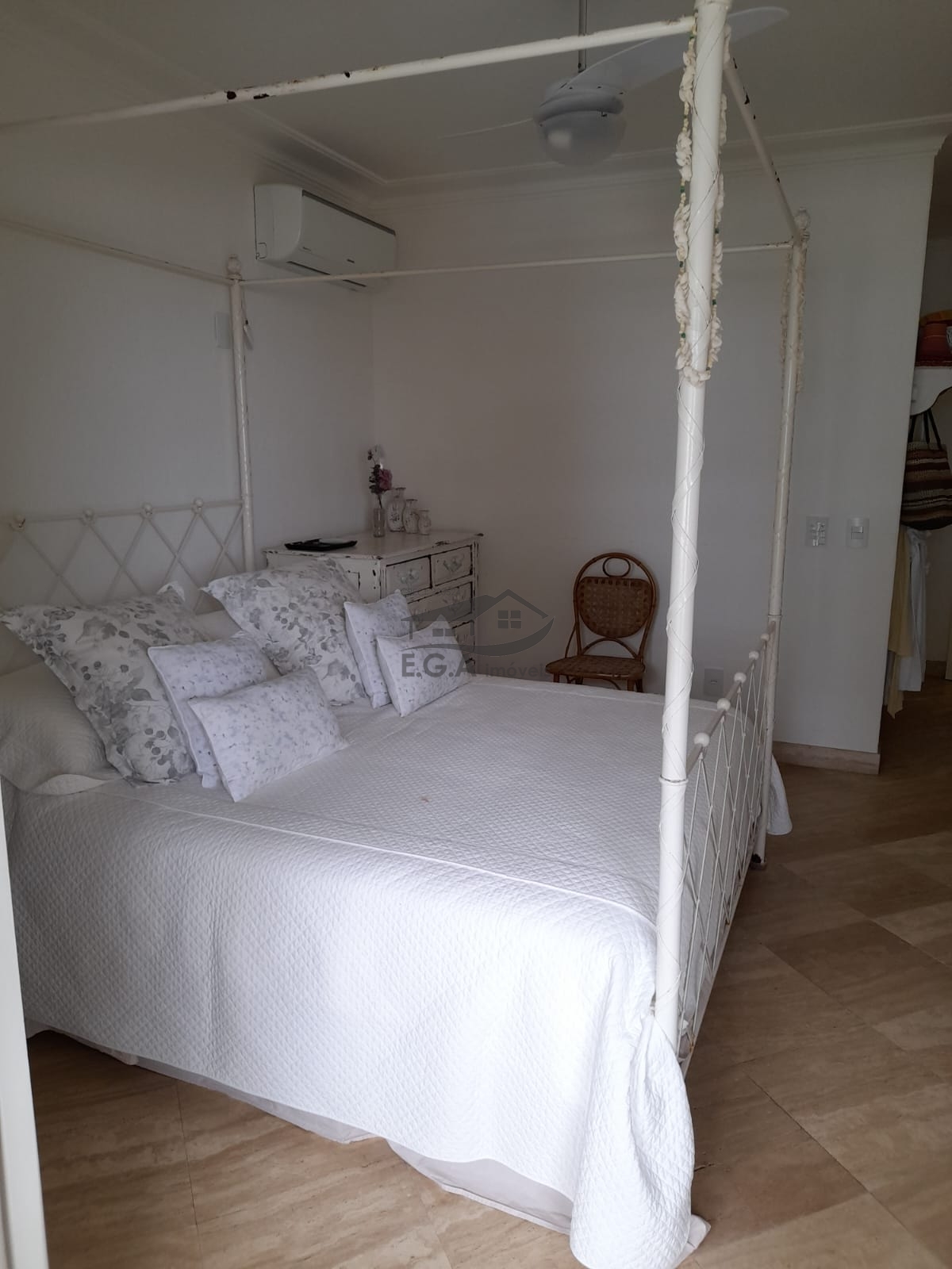 Casa pé na areia juquey locação