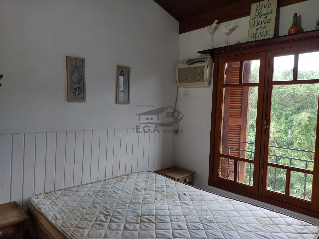 Casa na praia de Juquehy