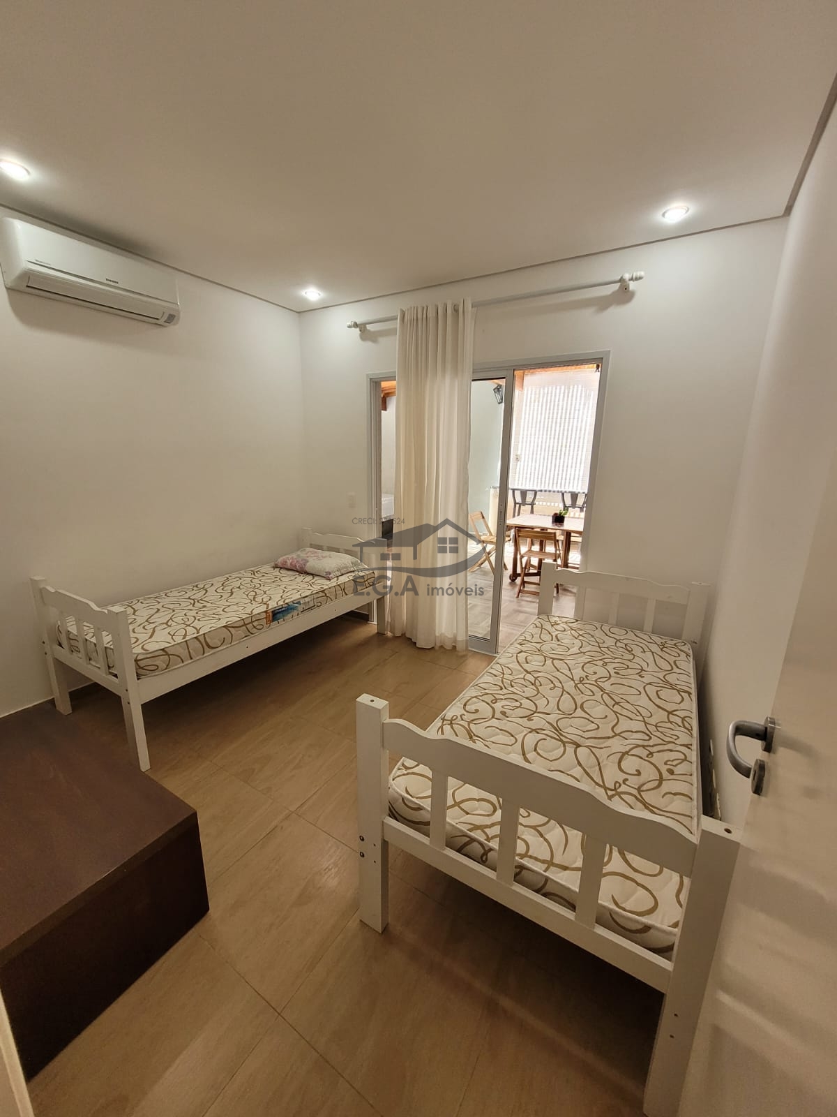 Casa na praia de juquey