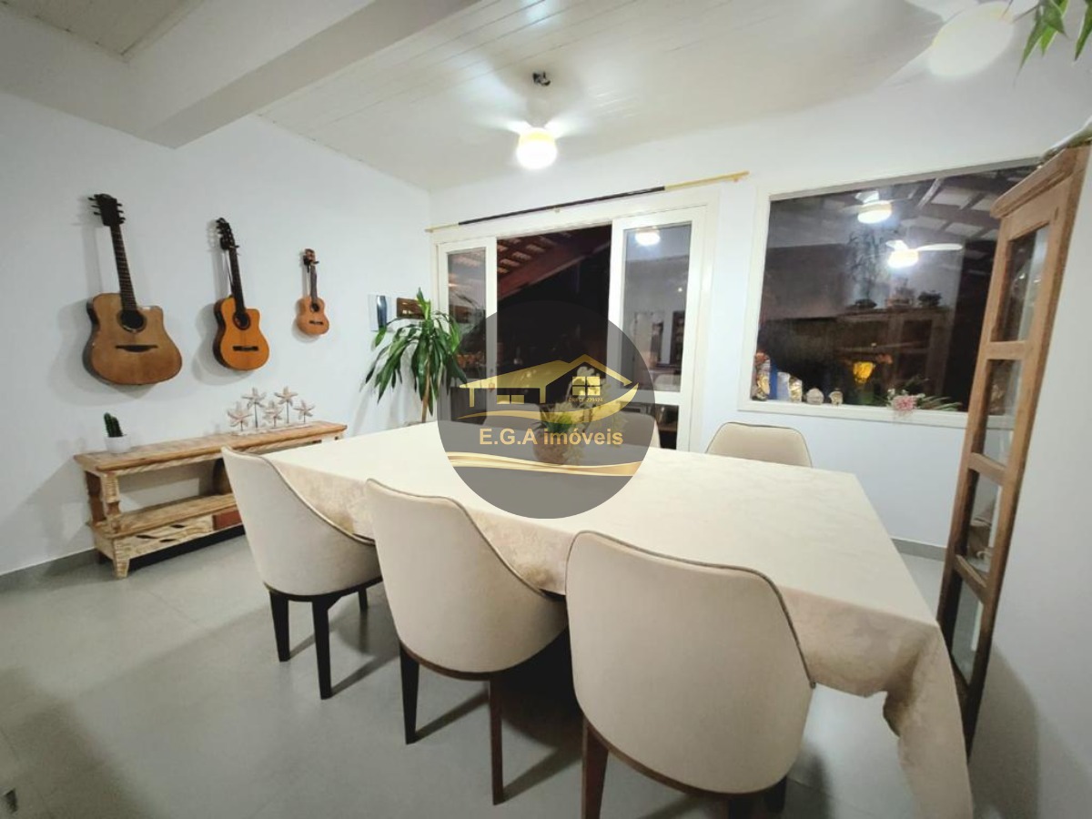Casa na Praia de Boiçucanga Abaixou 1.100k