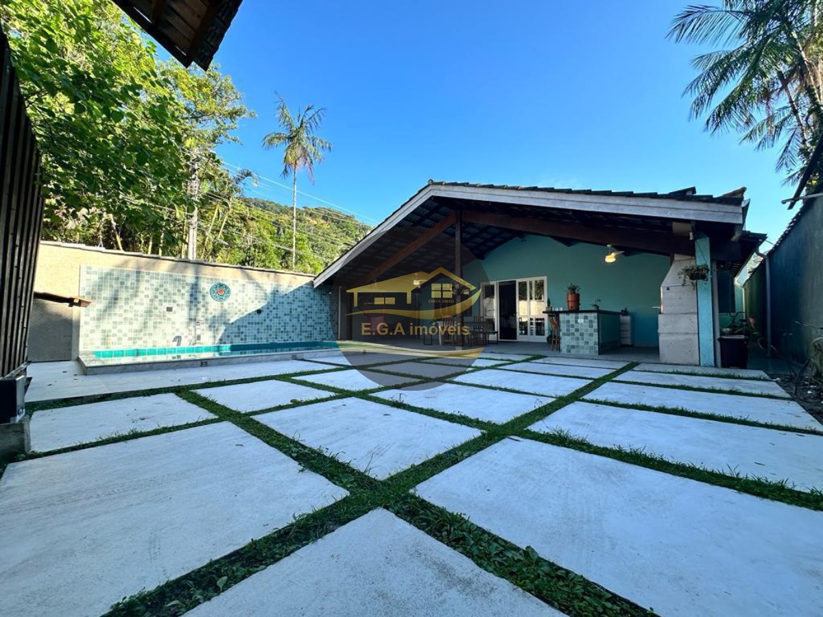 Casa na Praia de Boiçucanga Abaixou 1.100k