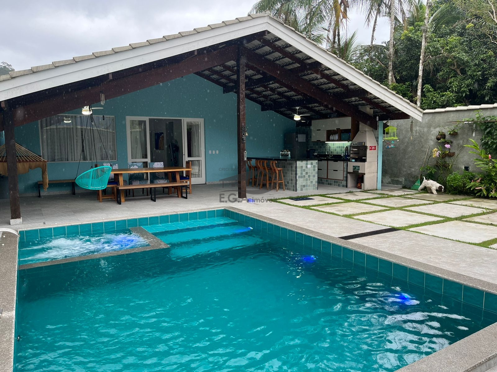 Casa na Praia de Boiçucanga Abaixou 1.100k