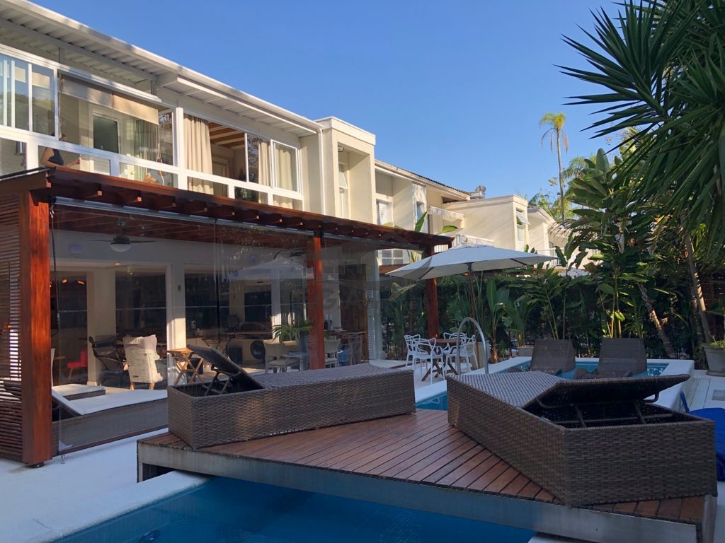 Casa na praia de juquey alto padrão